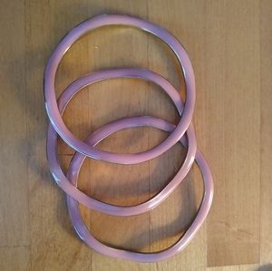 Stackable bangles